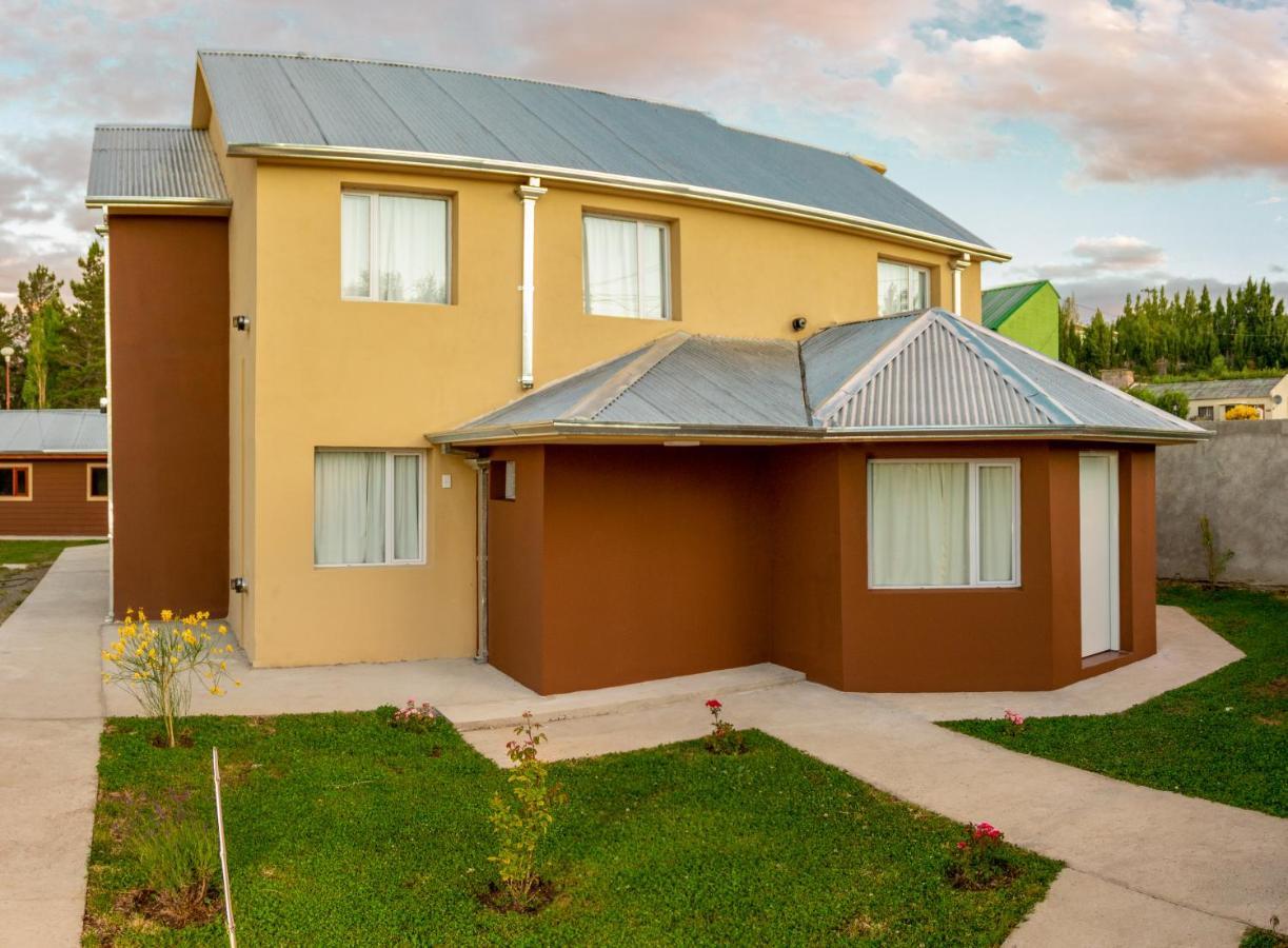 Apartamentos Matices 엘 칼라파테 외부 사진